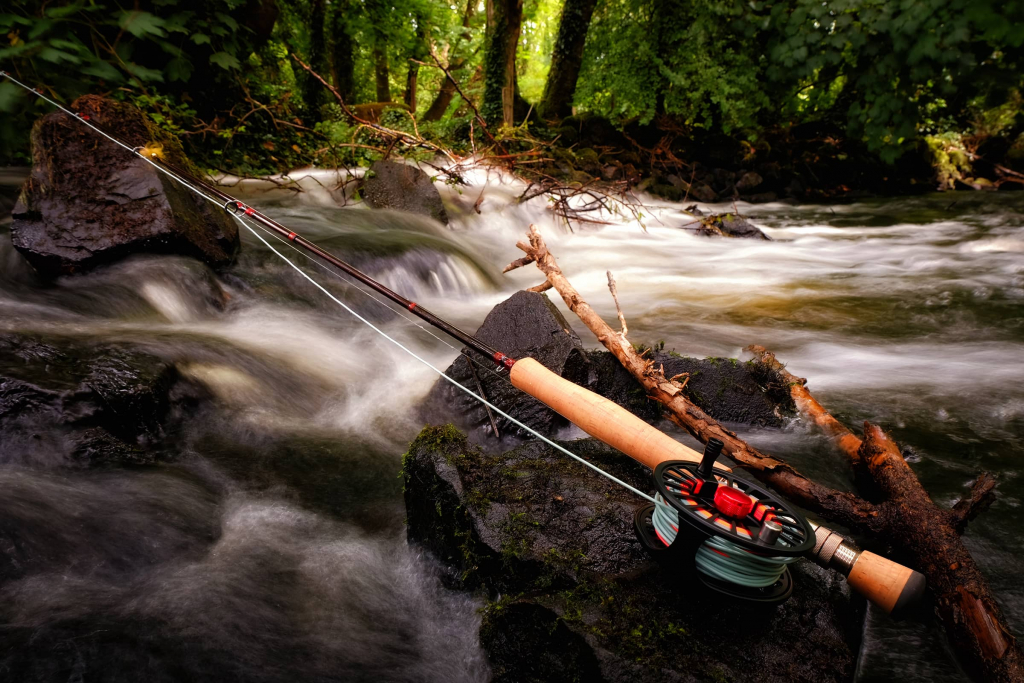 Riverfly Fishing Co. logo